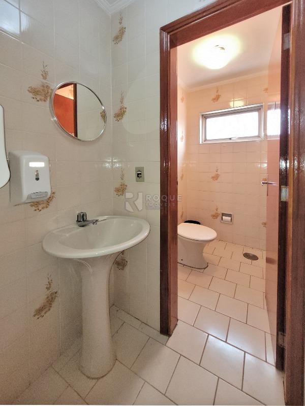 Salas/Conjuntos para aluguel no bairro Centro: Lavabo