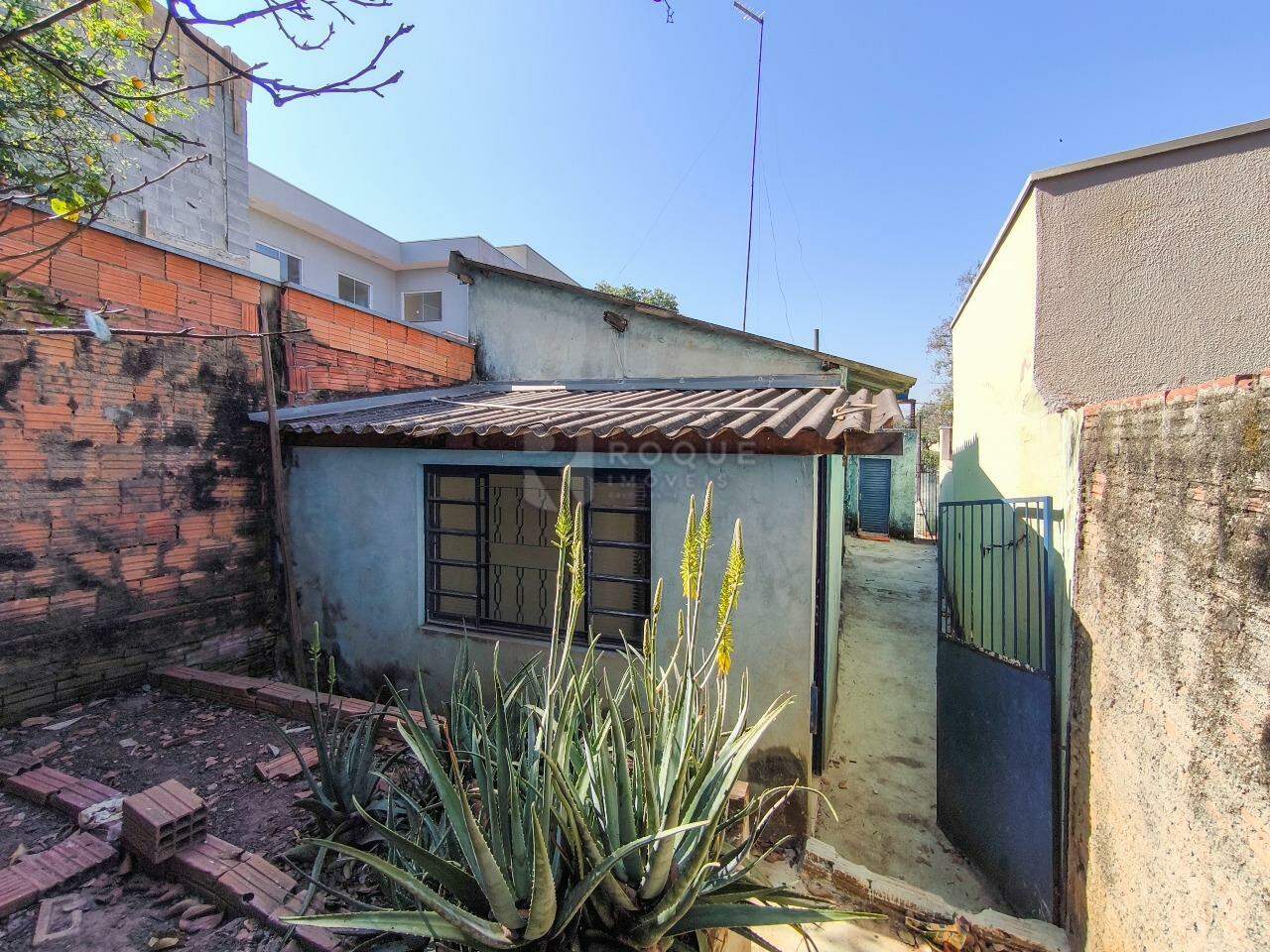 Casa Residencial à venda no bairro Vila Santa Lucia: FUNDOS