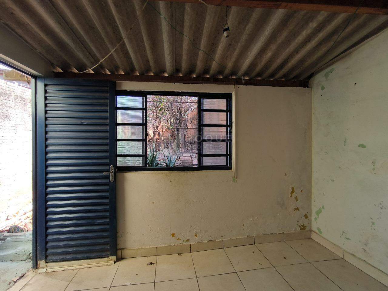Casa Residencial à venda no bairro Vila Santa Lucia: LAVANDERIA
