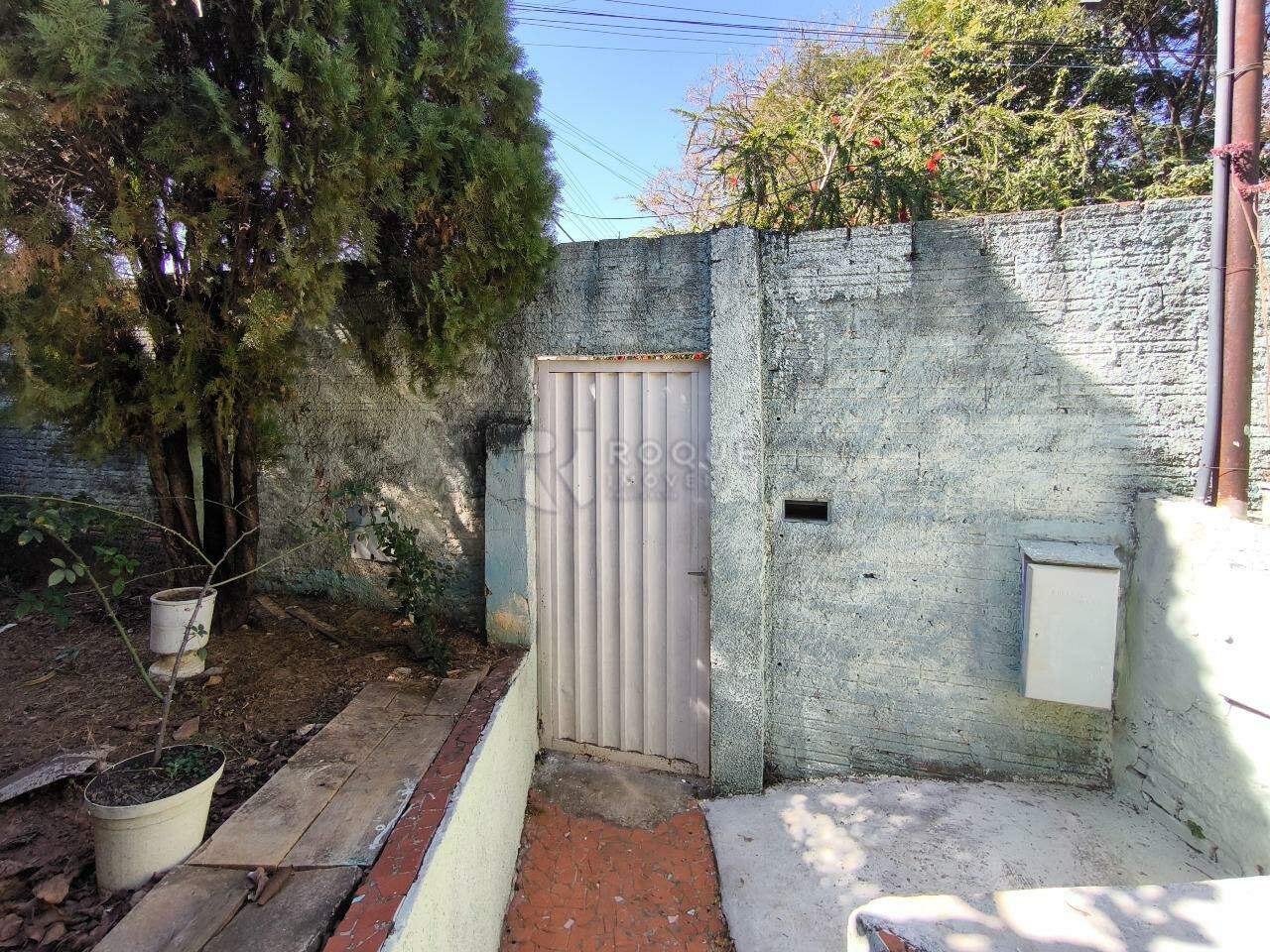 Casa Residencial à venda no bairro Vila Santa Lucia: ENTRADA
