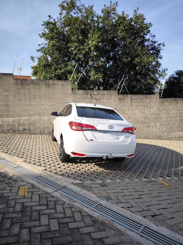 Apartamento à venda no bairro Vila Teixeira Marques: VAGA DE ESTACIONAMENTO