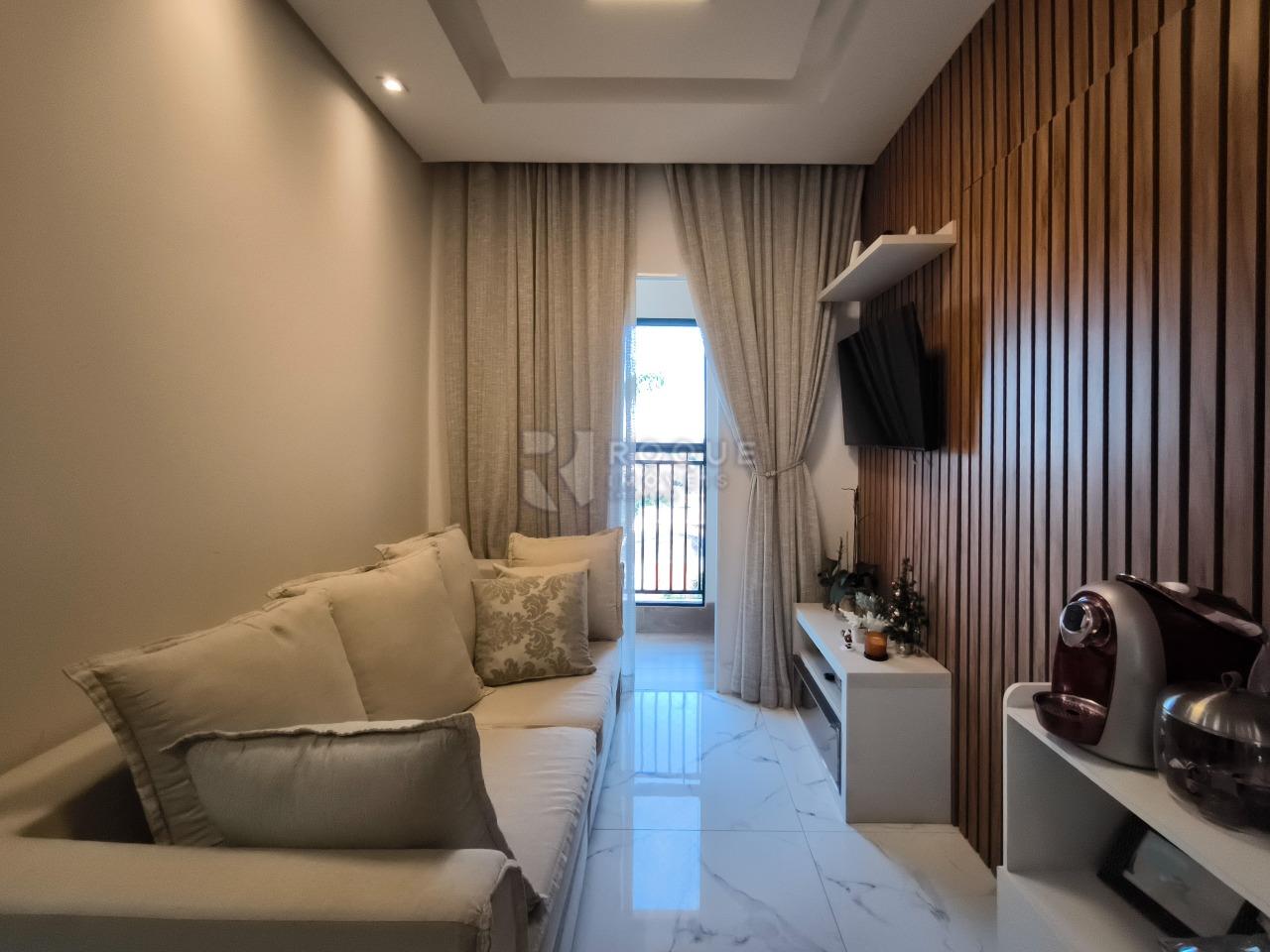 Apartamento à venda no bairro Vila Teixeira Marques: SALA DE ESTAR