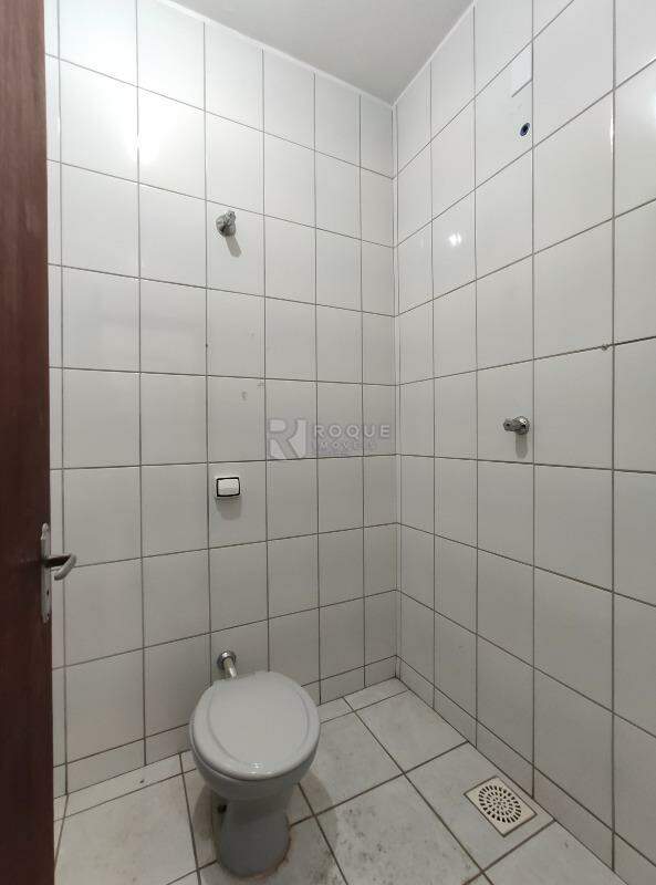 Barracão/Galpão para aluguel no bairro Itaipu: WC social 1