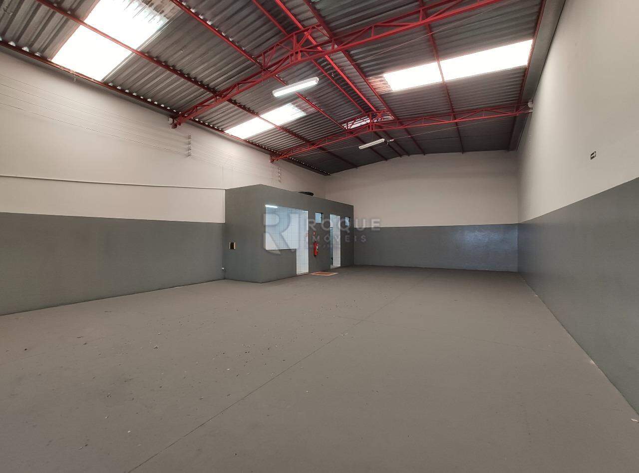 Barracão/Galpão para aluguel no bairro Itaipu: Galpão