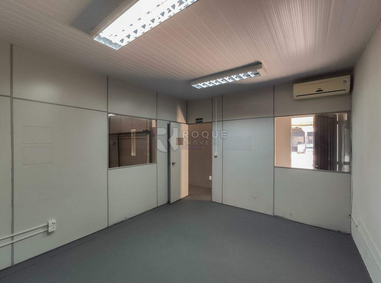 Barracão/Galpão para aluguel no bairro Itaipu: Sala 