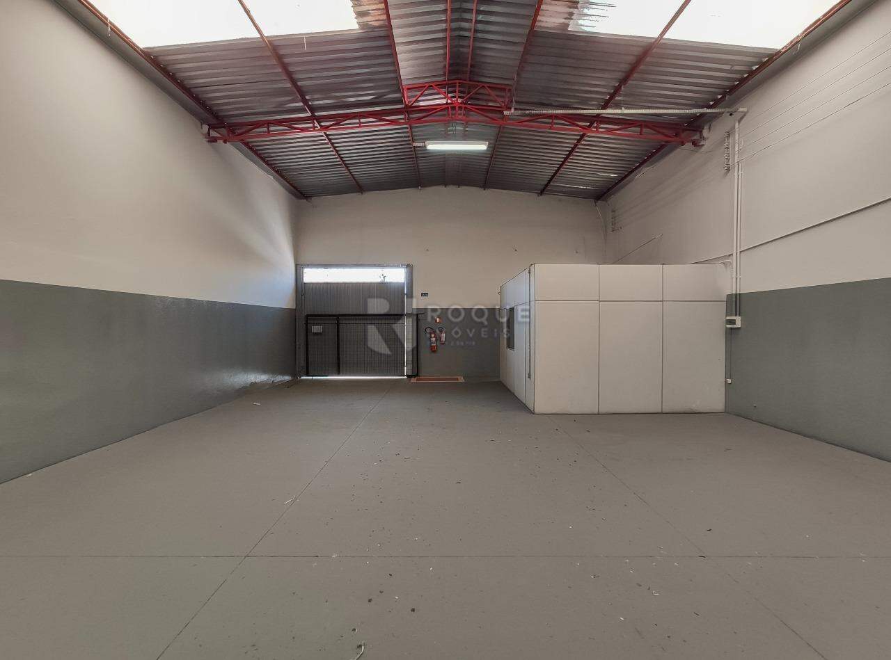 Barracão/Galpão para aluguel no bairro Itaipu: Galpão