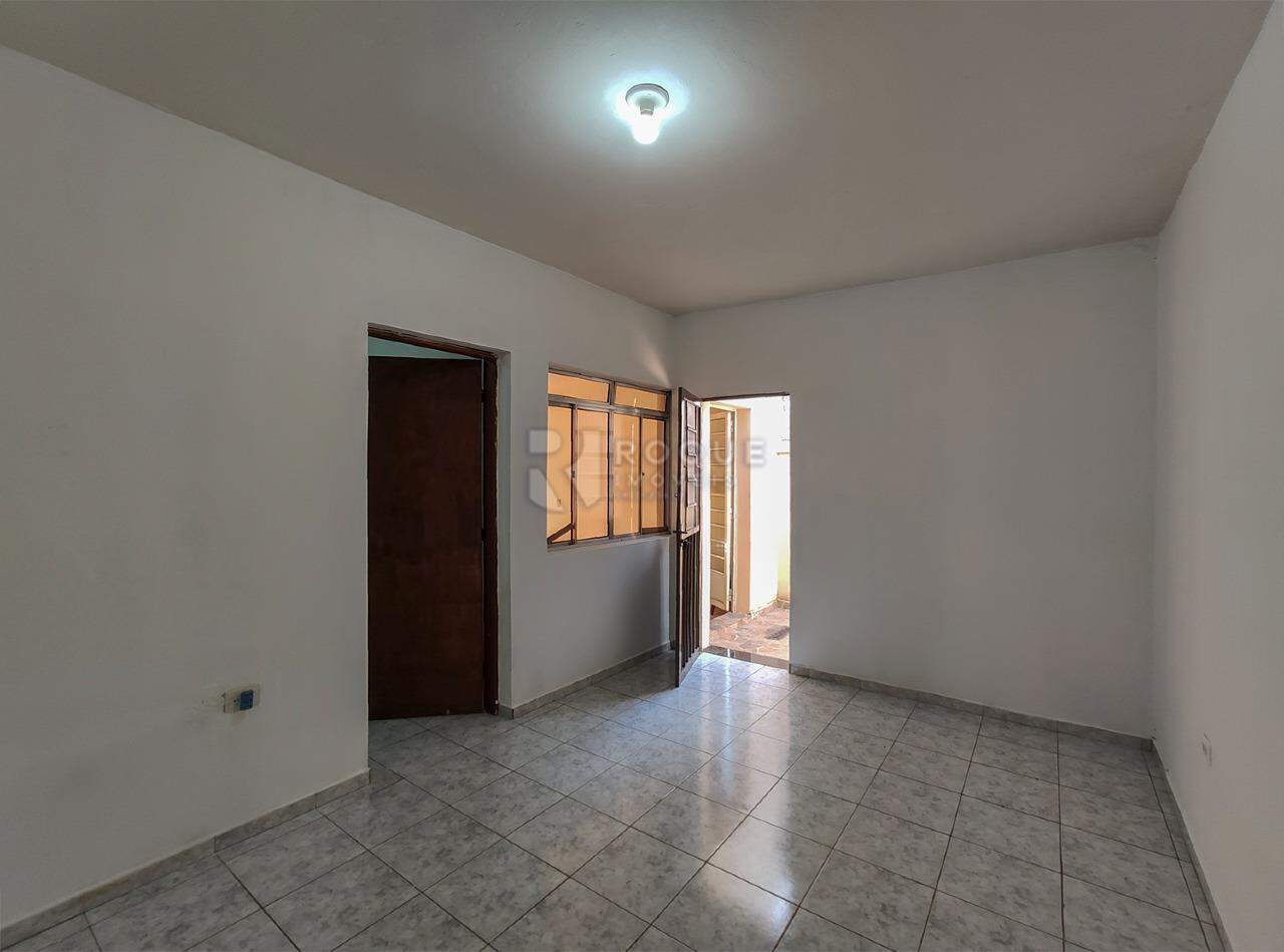 Casa Residencial à venda no bairro Parque Residencial Santa Eulália: Sala