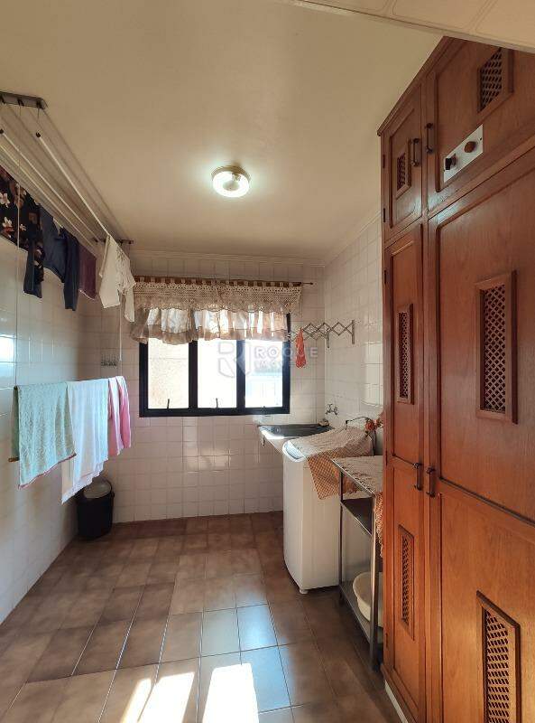 Apartamento para aluguel no bairro Centro: Área de serviço 
