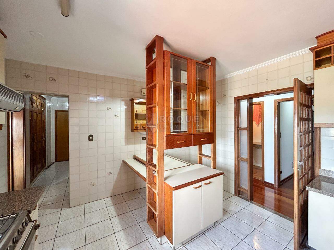 Apartamento para aluguel no bairro Centro: Cozinha 