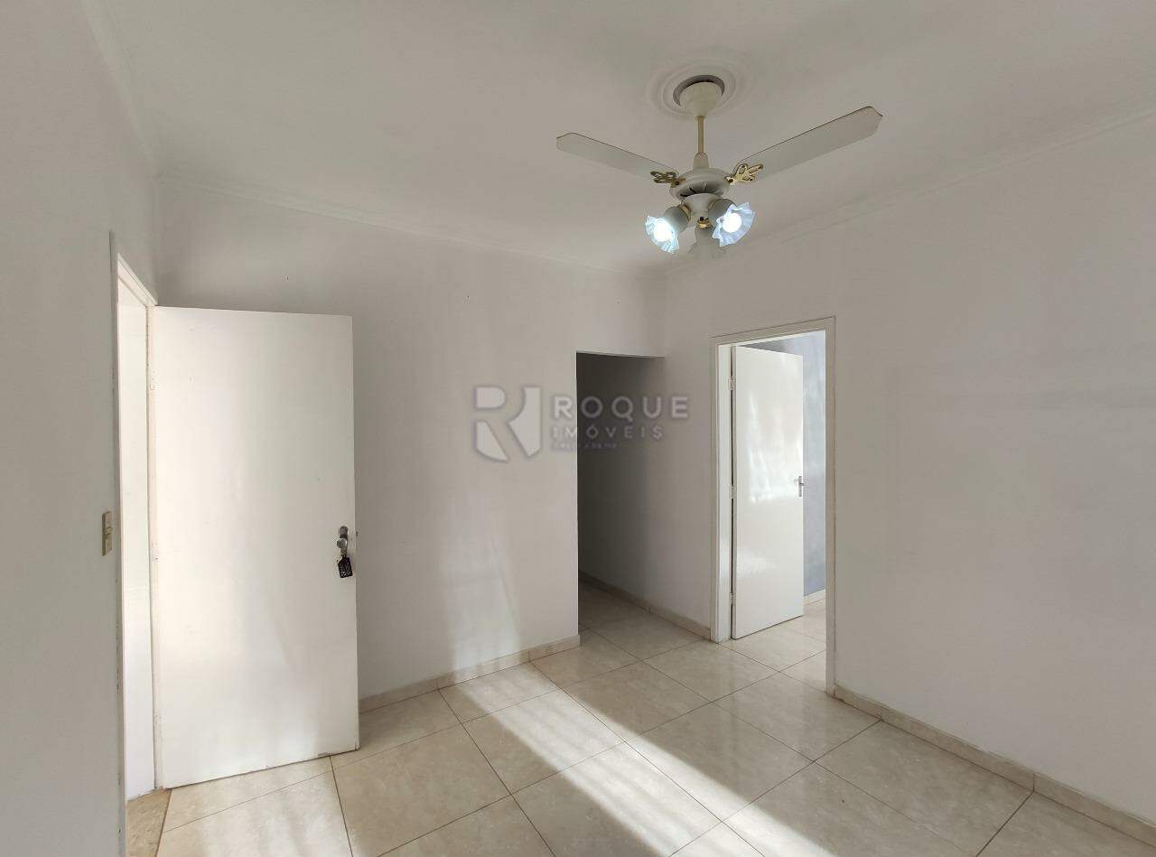 Casa Residencial para aluguel no bairro Parque Hippolyto: Sala