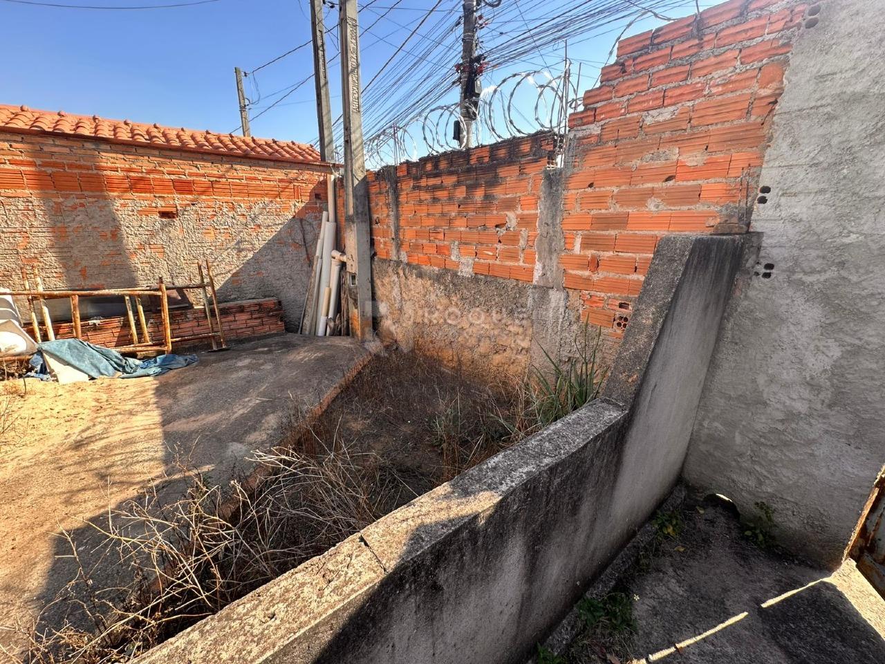 Terreno à venda no bairro Jardim Residencial Antonio Simonetti: 
