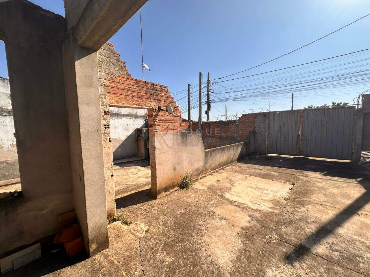 Terreno à venda no bairro Jardim Residencial Antonio Simonetti: 