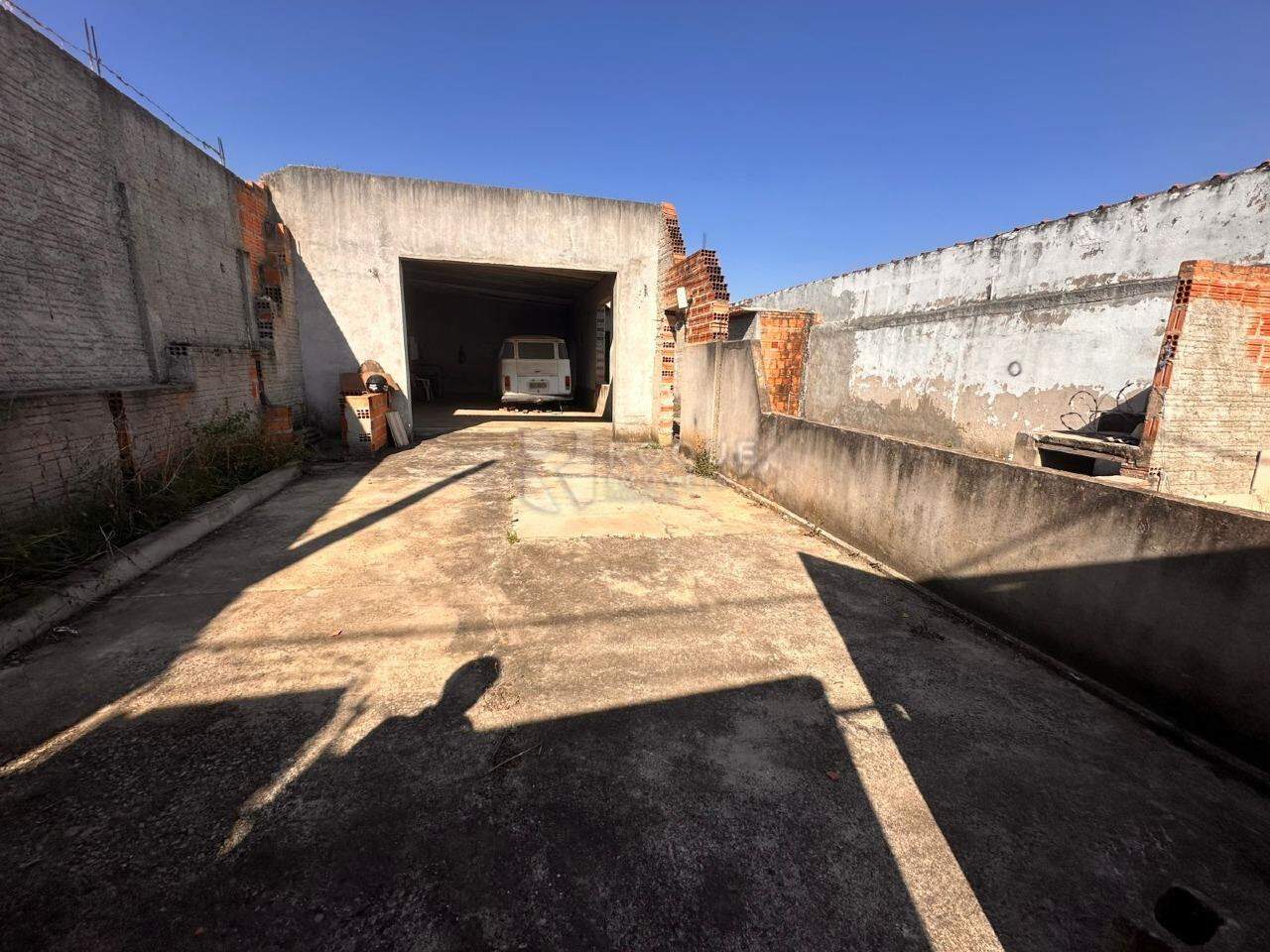 Terreno à venda no bairro Jardim Residencial Antonio Simonetti: 