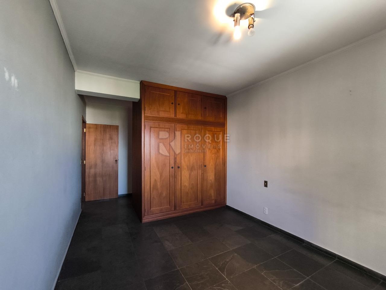 Apartamento para aluguel no bairro Centro: SUÍTE 1