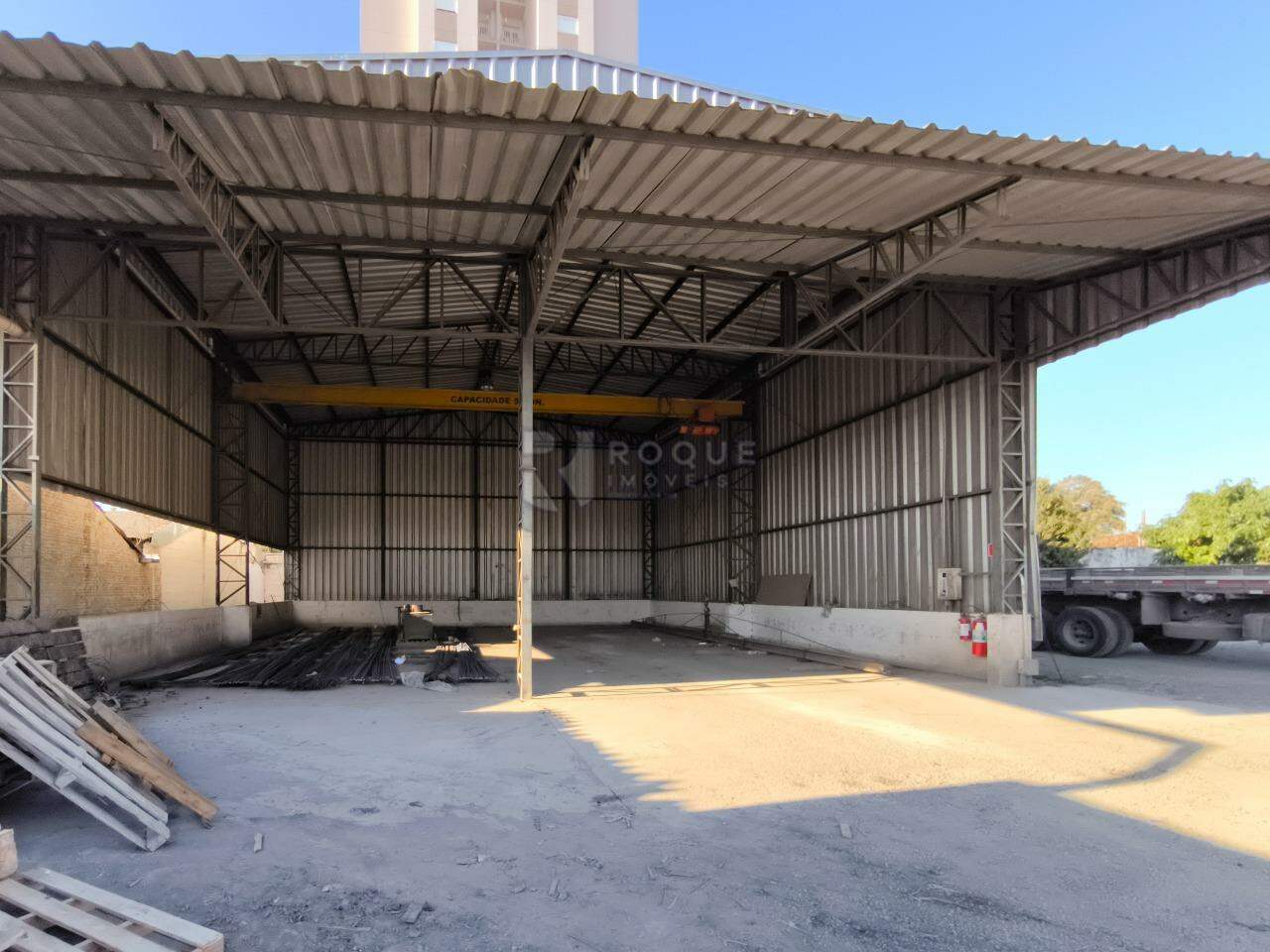 Barracão/Galpão para aluguel no bairro Jardim Nossa Senhora de Fátima: GARAGEM