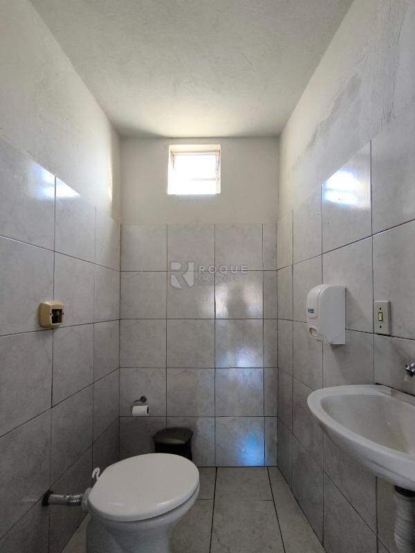 Barracão/Galpão para aluguel no bairro Jardim Nossa Senhora de Fátima: WC 2 ESCRITÓRIO 2
