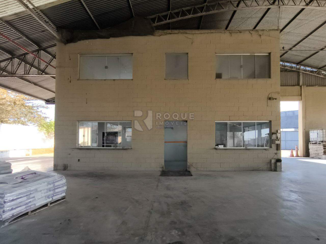 Barracão/Galpão para aluguel no bairro Jardim Nossa Senhora de Fátima: ESCRITÓRIOS