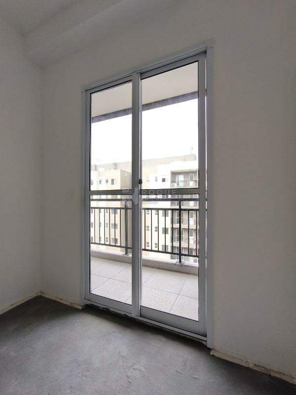 Apartamento à venda no bairro Jardim Esteves: SACADA