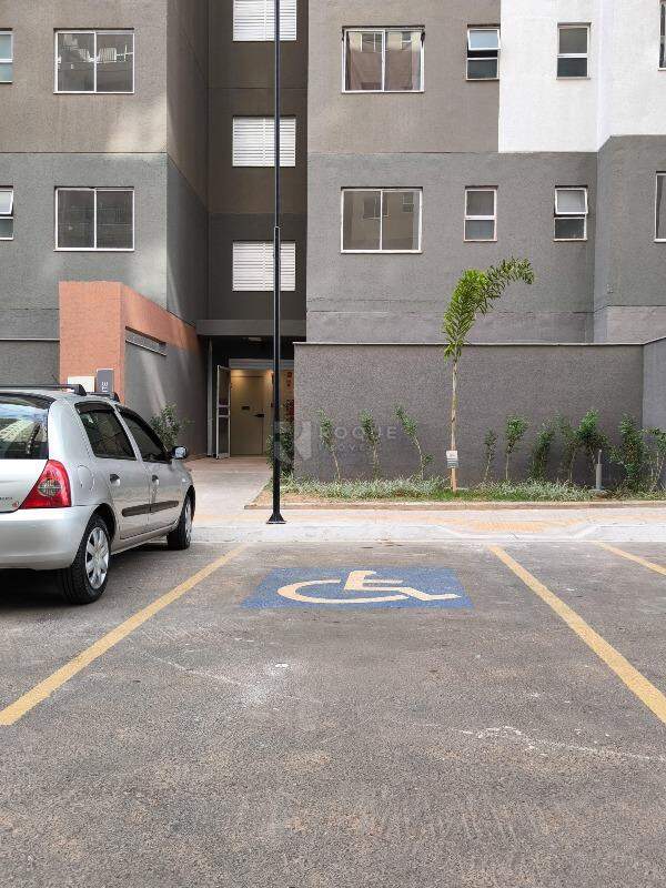 Apartamento à venda no bairro Jardim Esteves: VAGA DE ESTACIONAMENTO