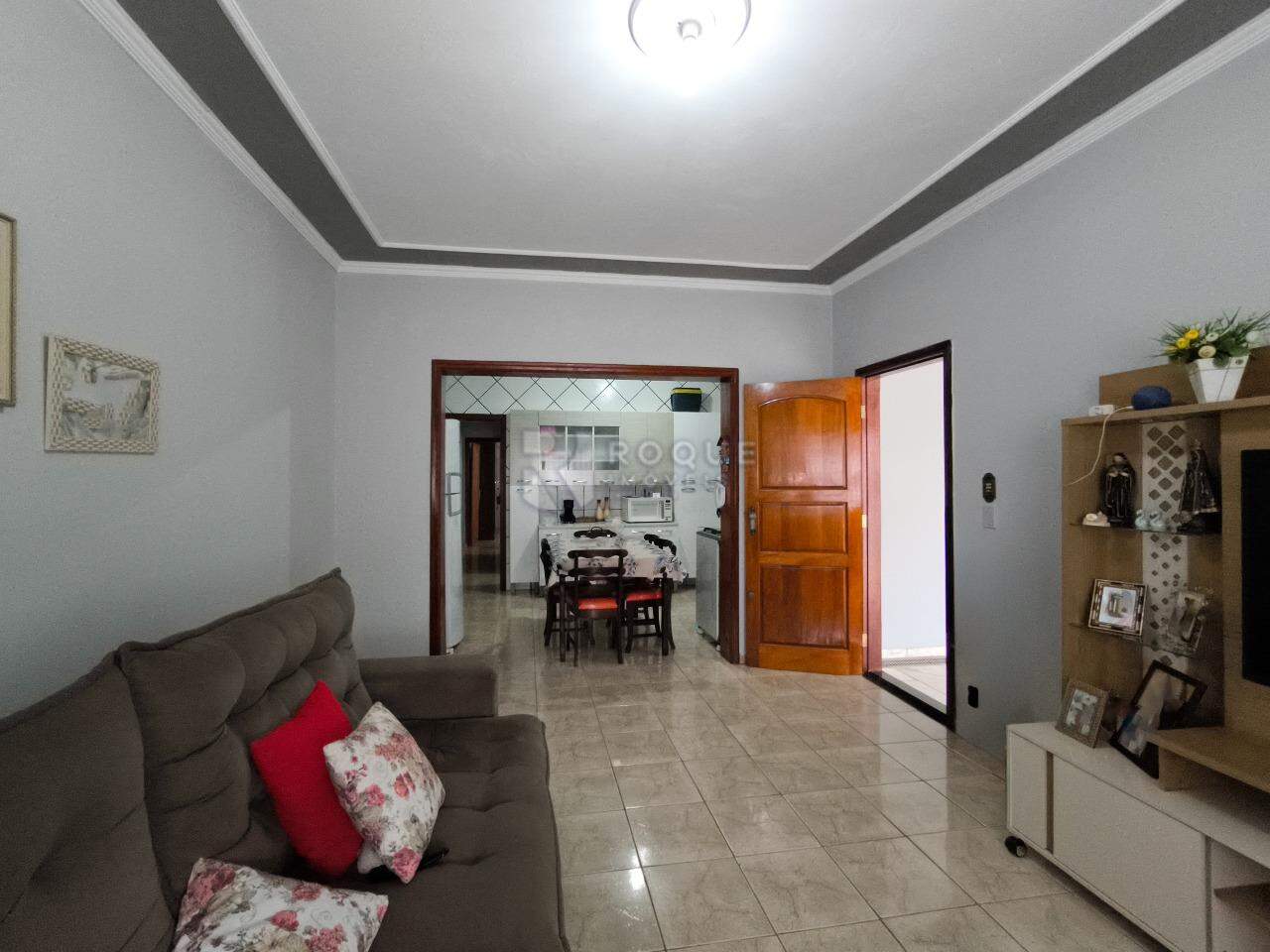 Casa Residencial à venda no bairro Jardim Residencial Santa Amália: SALA DE ESTAR
