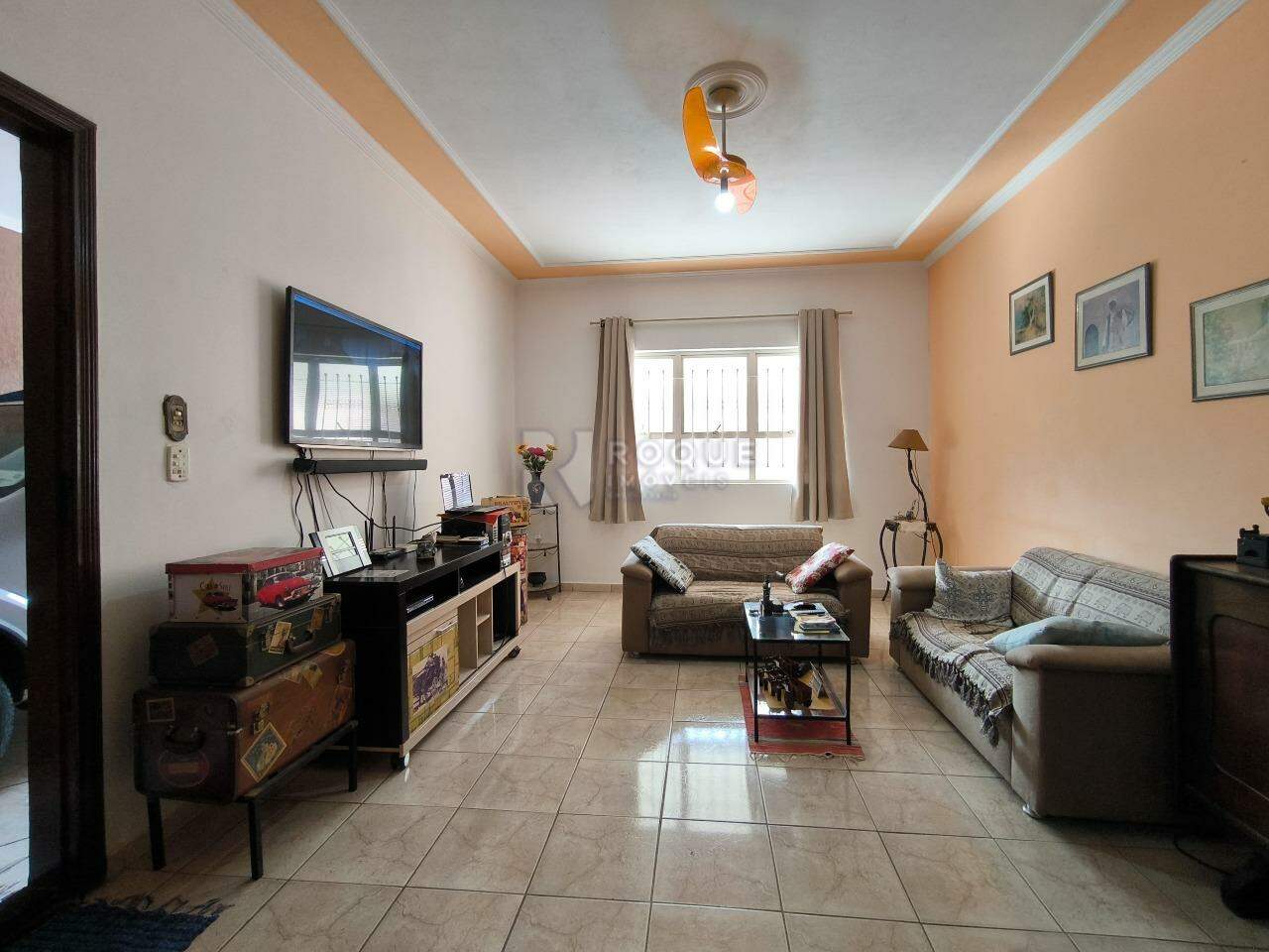 Casa Residencial à venda no bairro Jardim Residencial Santa Amália: SALA DE ESTAR