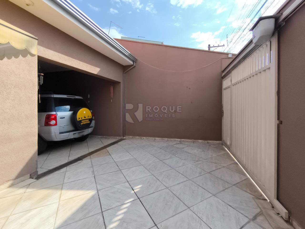 Casa Residencial à venda no bairro Jardim Residencial Santa Amália: GARAGEM
