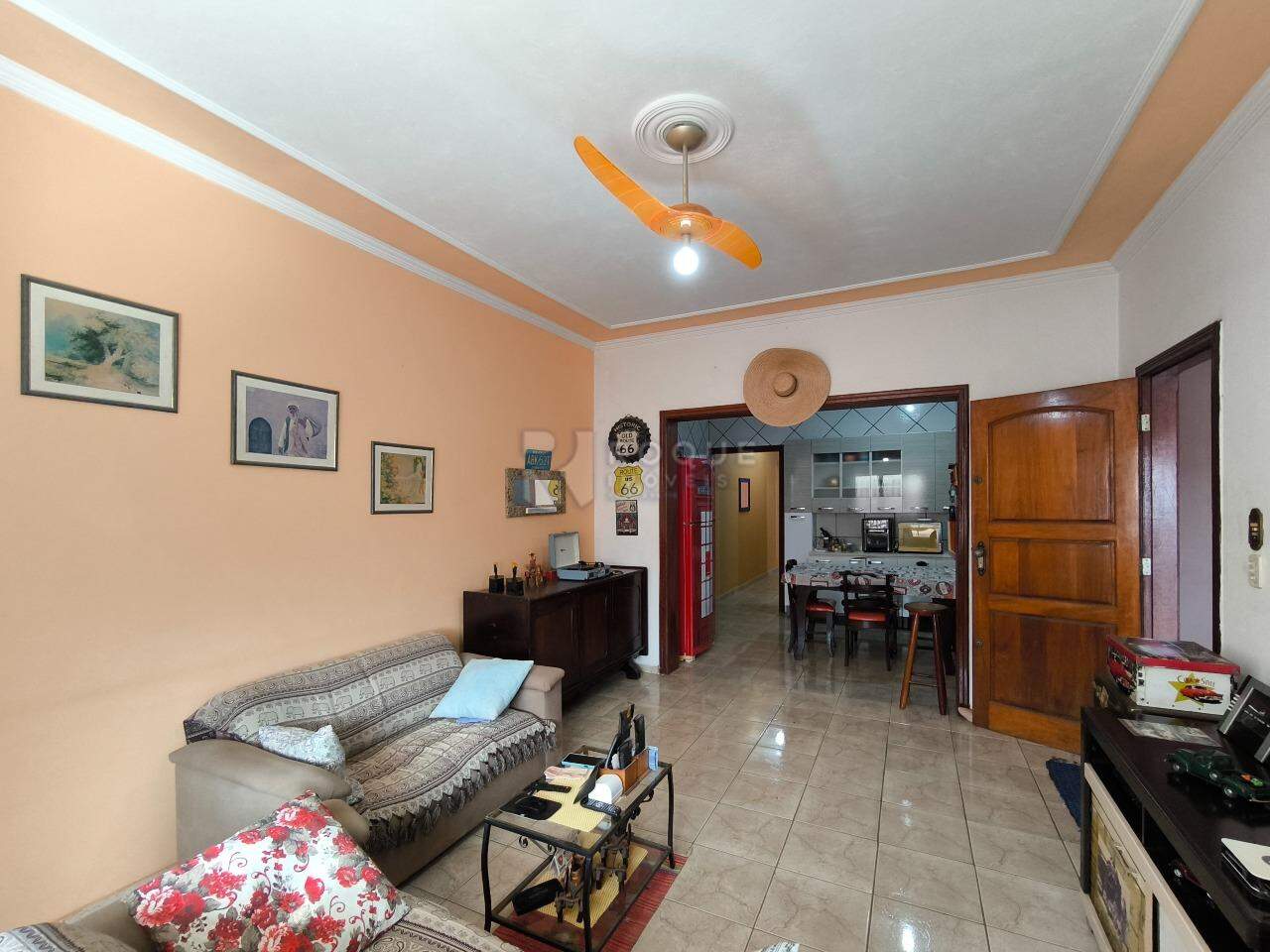 Casa Residencial à venda no bairro Jardim Residencial Santa Amália: SALA DE ESTAR