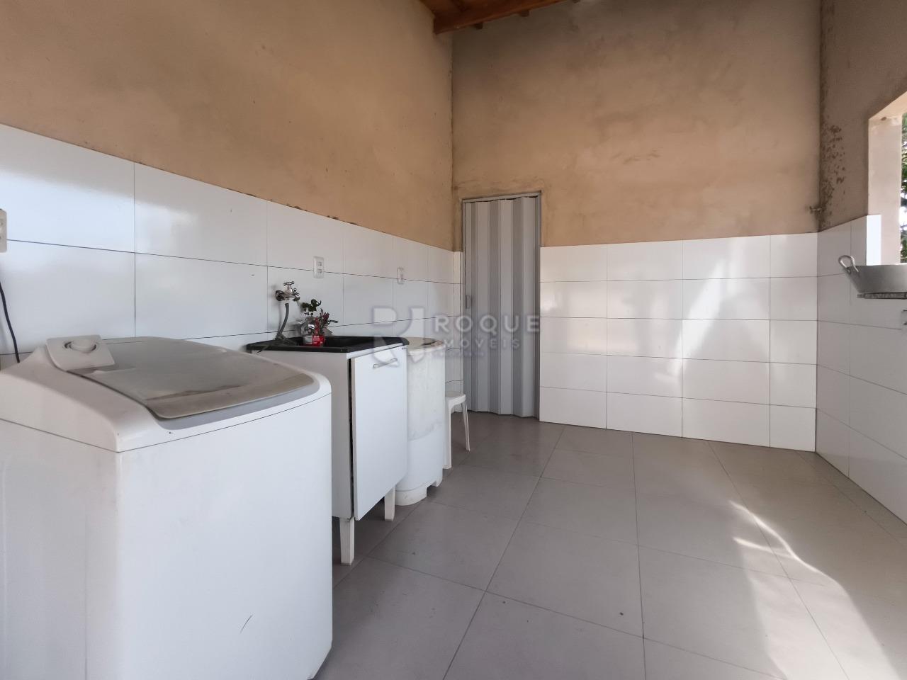 Chácara à venda no bairro Área Rural de Limeira: LAVANDERIA