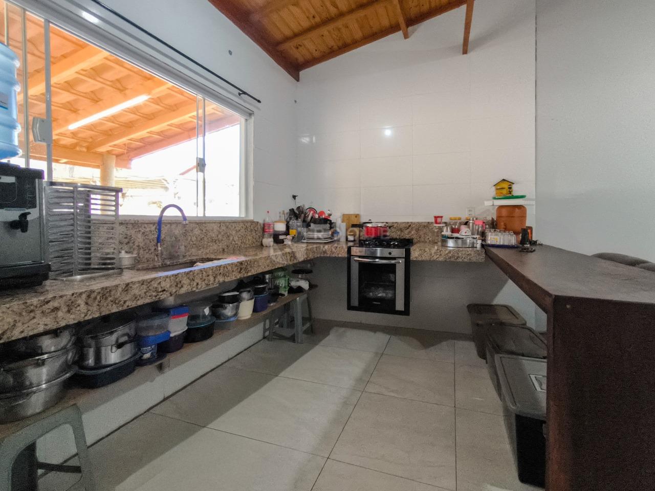 Chácara à venda no bairro Área Rural de Limeira: COZINHA