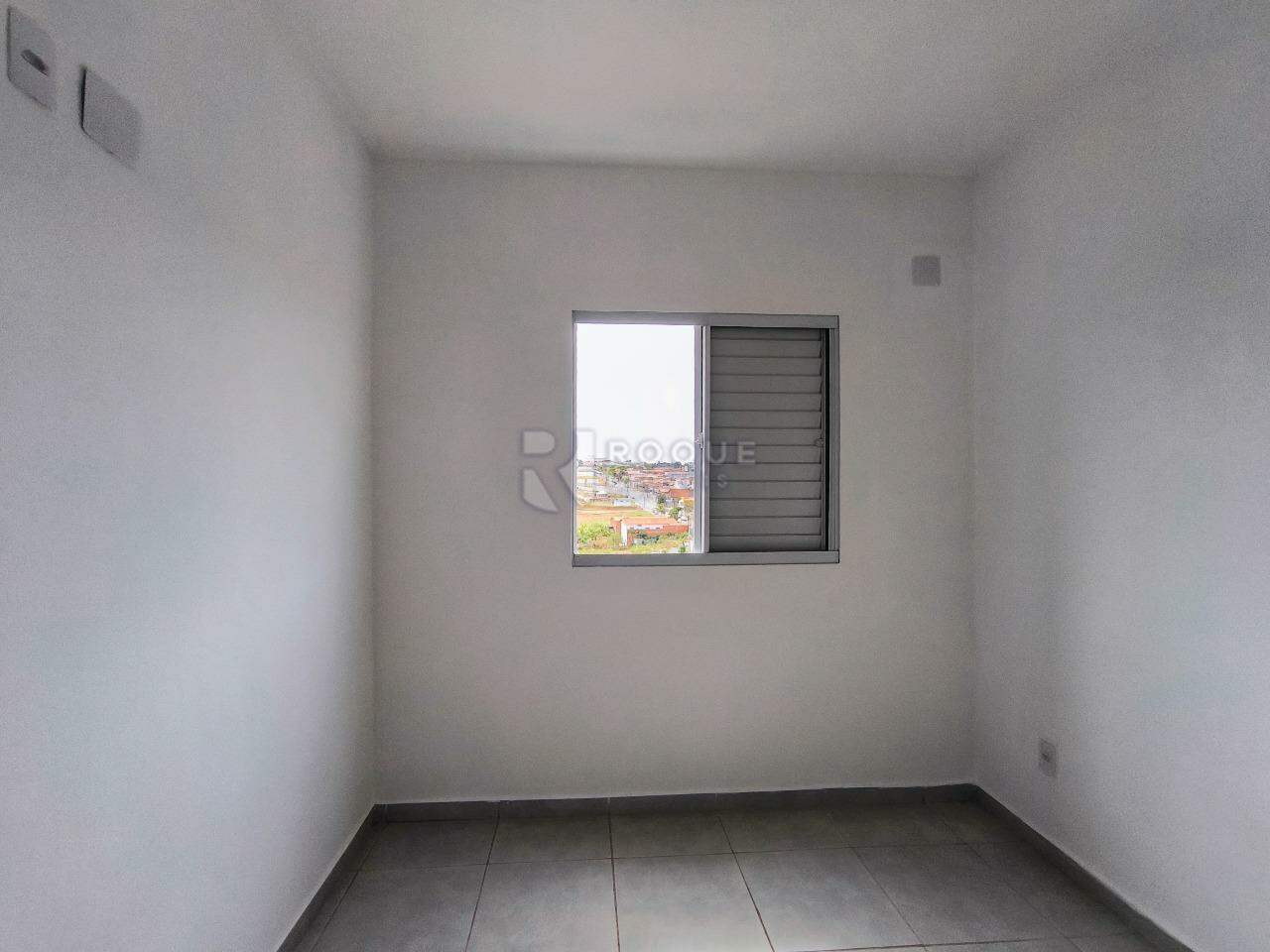 Apartamento à venda no bairro Parque Hippolyto: DORMITÓRIO 1