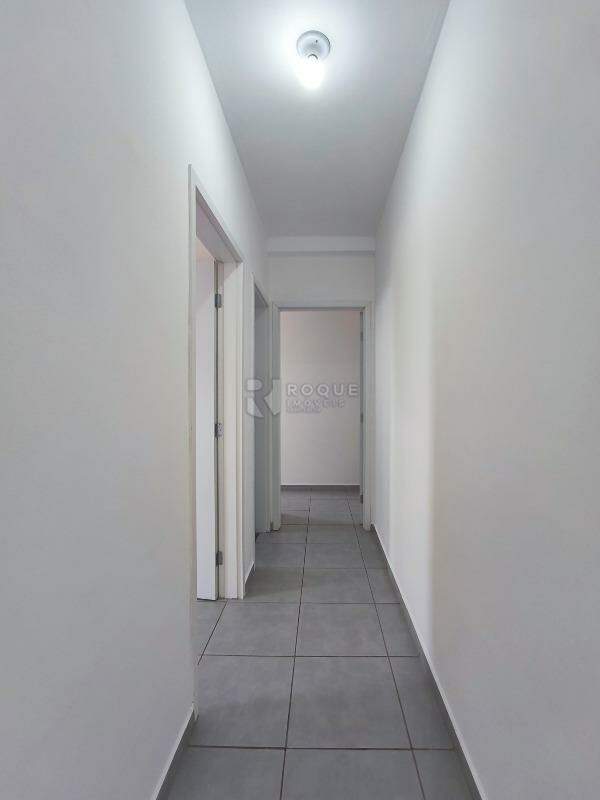 Apartamento à venda no bairro Parque Hippolyto: CORREDOR INTERNO