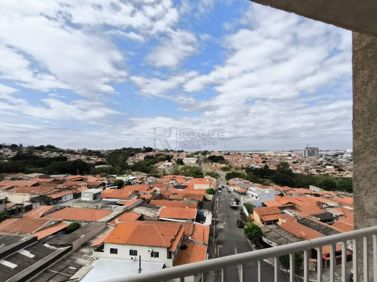 Apartamento à venda no bairro Parque Hippolyto: VISTA PARCIAL