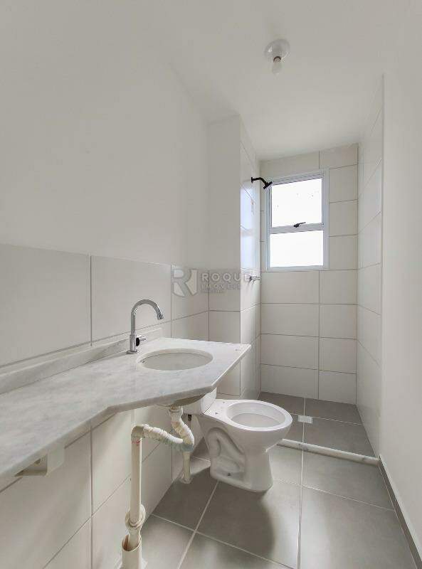 Apartamento para aluguel no bairro Jardim do Lago: WC social 