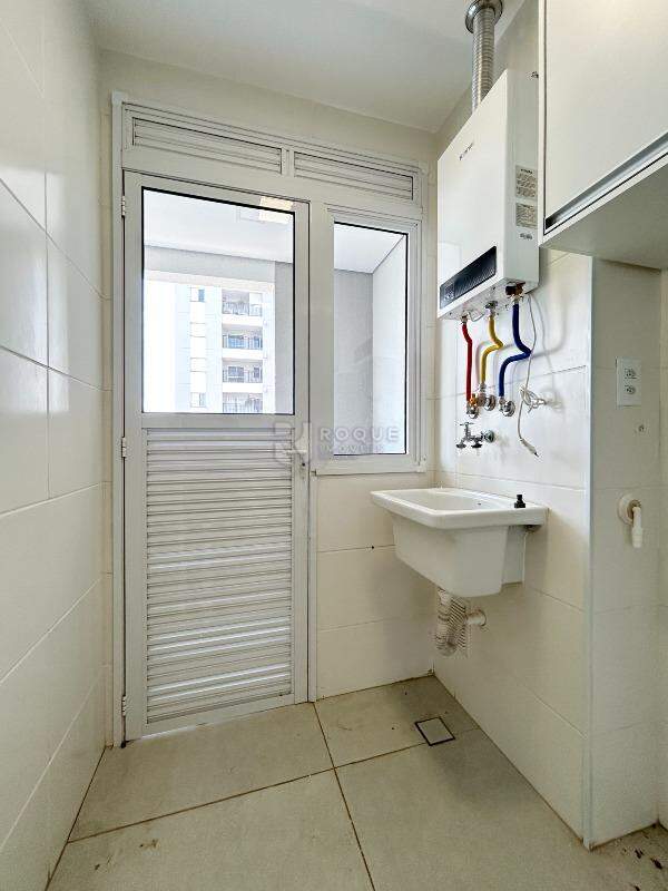 Apartamento para aluguel no bairro Jardim Santa Adélia: Área de serviço 