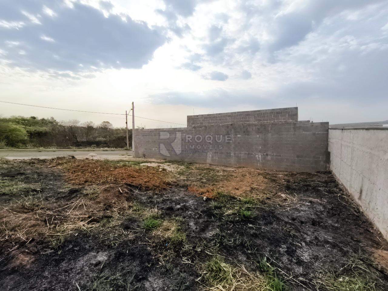 Terreno à venda no bairro Jardim Marajoara: 