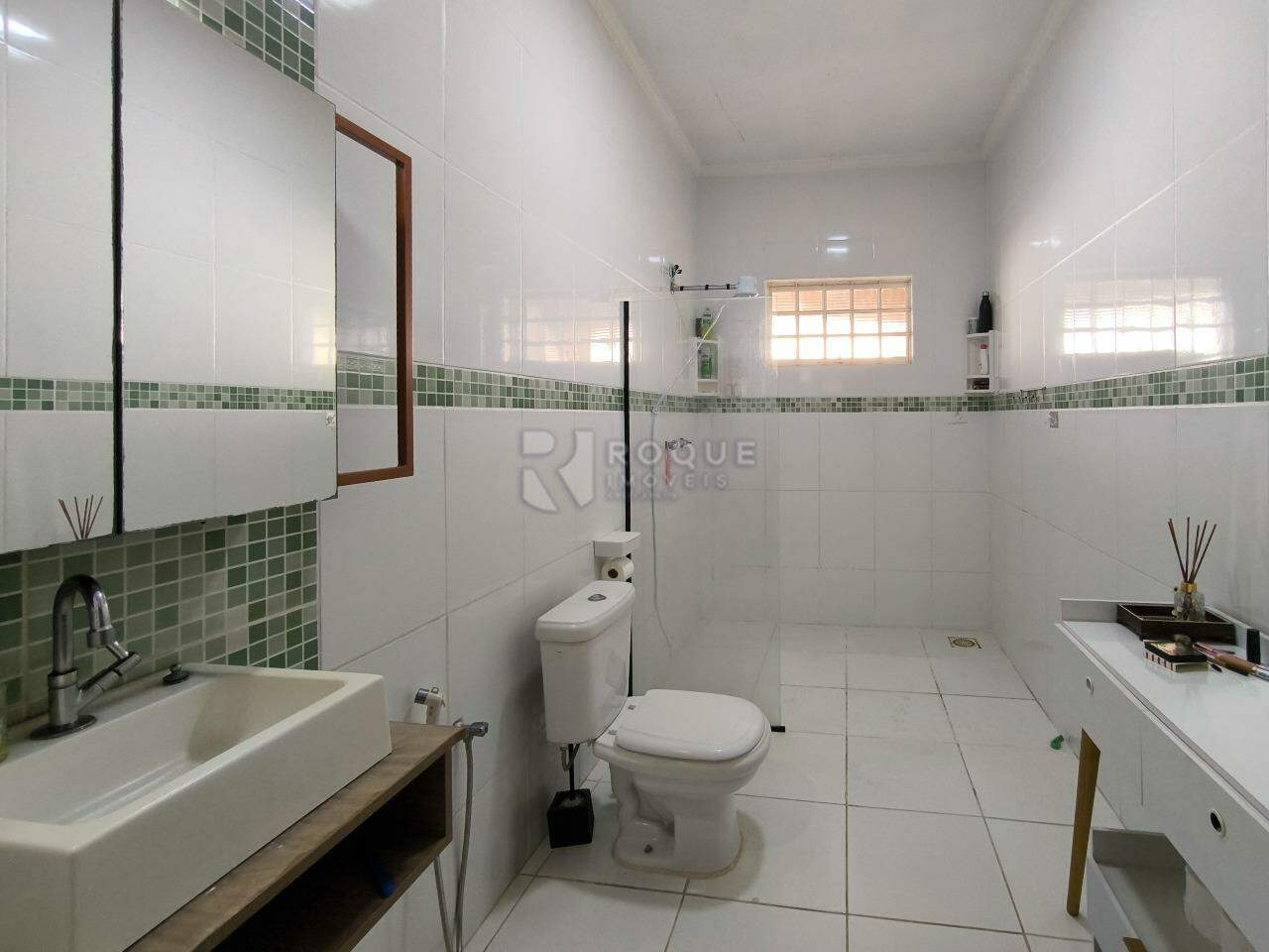 Casa Residencial à venda no bairro Residencial Nobreville: BANHEIRO SOCIAL