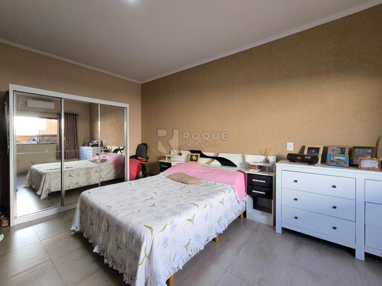 Casa Residencial à venda no bairro Residencial Nobreville: SUÍTE 1