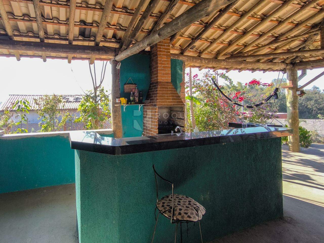 Chácara à venda no bairro Pires de Baixo: CHURRASQUEIRA