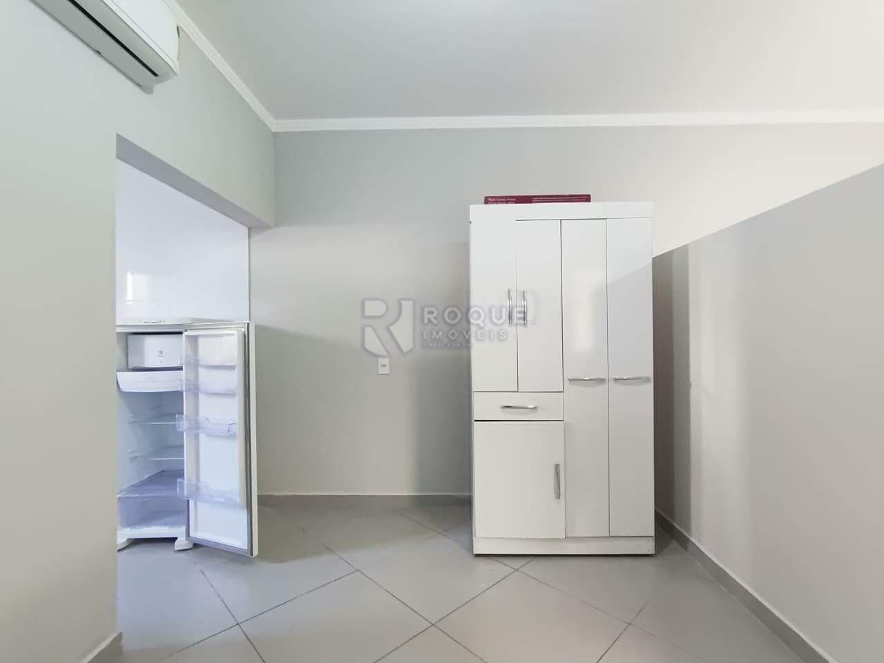 Kitnet para aluguel no bairro Jardim Cidade Universitária I: Dormitório