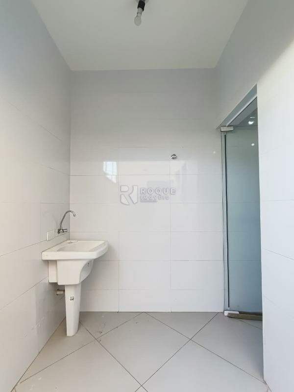 Kitnet para aluguel no bairro Jardim Cidade Universitária I: Lavanderia