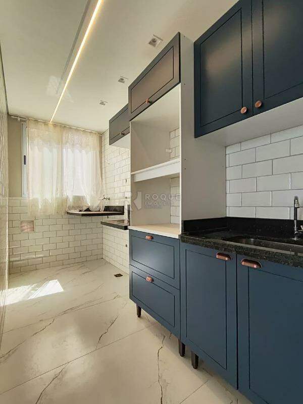 Apartamento para aluguel no bairro Vale das Esmeraldas: Cozinha 