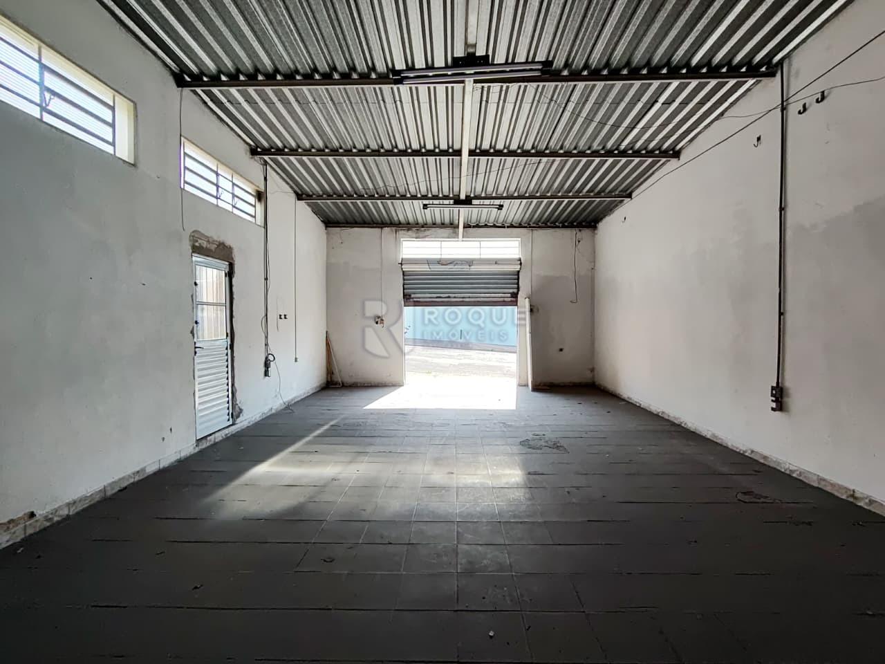 Salão para aluguel no bairro Vila Queiroz: Salão