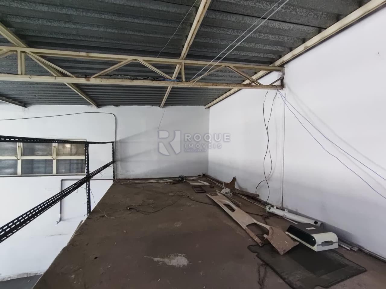 Salão para aluguel no bairro Vila Queiroz: Mezanino