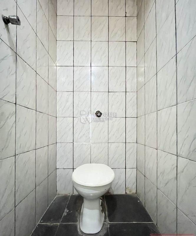 Salão para aluguel no bairro Jardim Residencial Roseira: WC