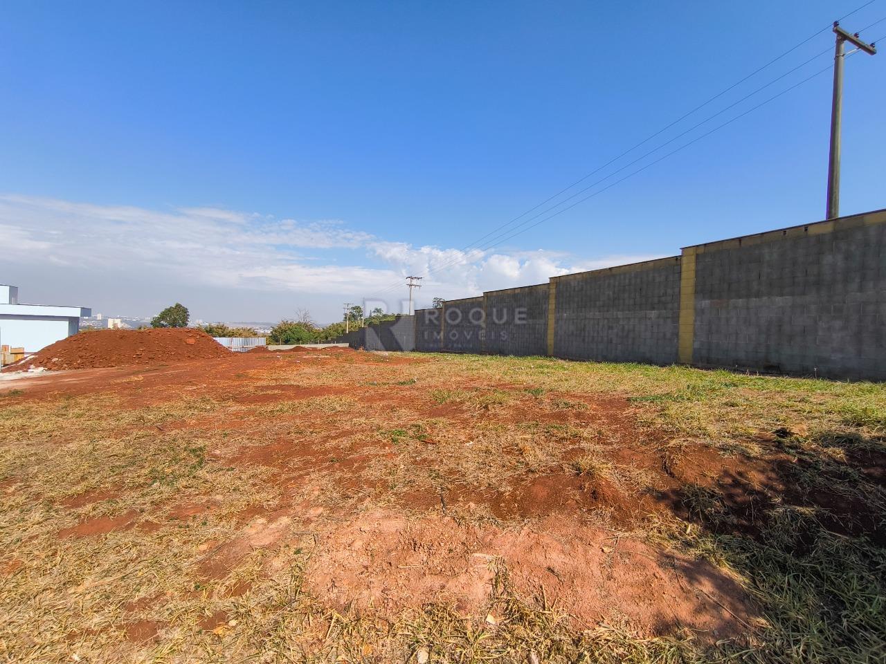 Terreno em condomínio à venda no bairro Residenciais Fazenda Itapema: 