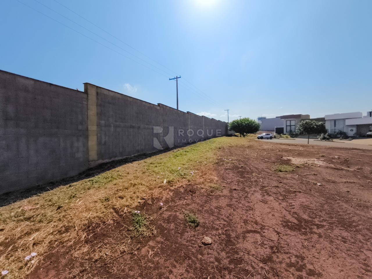 Terreno em condomínio à venda no bairro Residenciais Fazenda Itapema: 