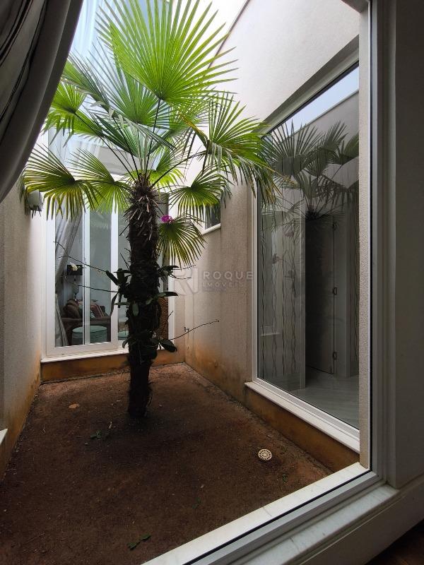 Casa em condomínio à venda no bairro Ville de France: JARDIM DE INVERNO