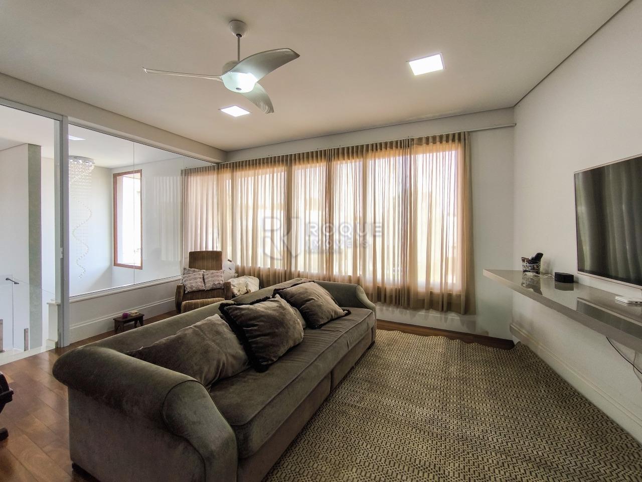 Casa em condomínio à venda no bairro Ville de France: SALA DE TV