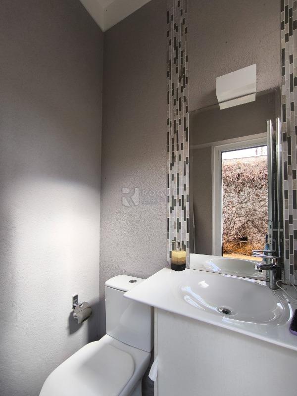 Casa em condomínio à venda no bairro Ville de France: WC ÁREA GOURMET