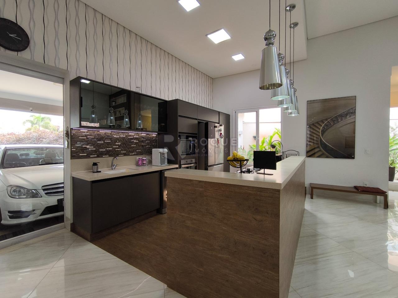 Casa em condomínio à venda no bairro Ville de France: COZINHA